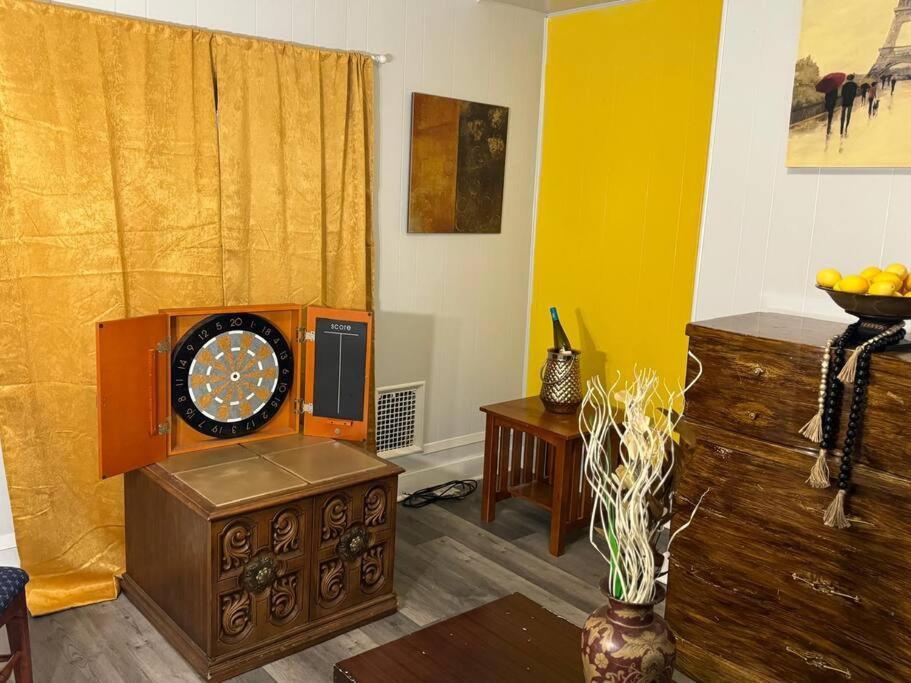 Apartment Tranquil Home, Master Suite, Zen Room, Pittsburg, Canton Avenue, Banksville